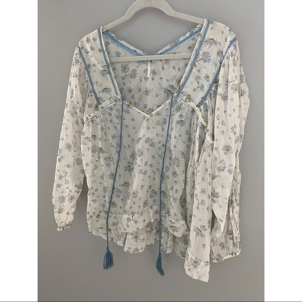 Free People Daisy top